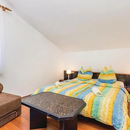 Lovely In With Kitchen Kampor