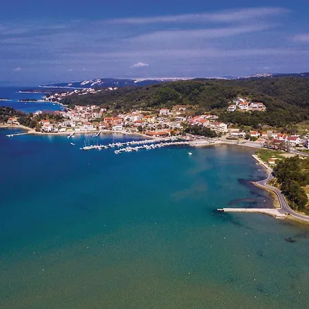 Lovely In With Kitchen *