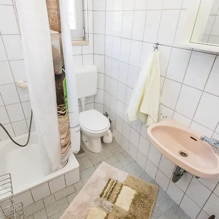 Lovely In With Kitchen Apartament Kampor