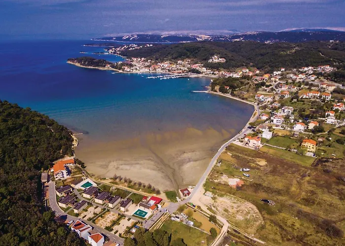 Lovely In With Kitchen Lägenhet Kampor